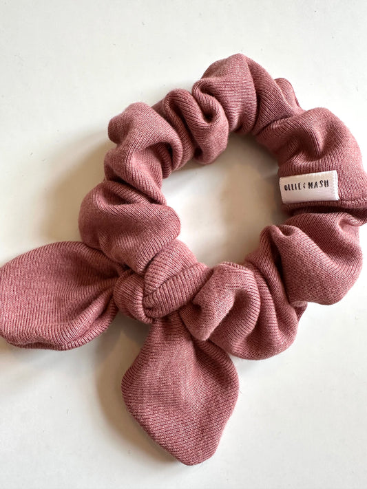 Mauve Scrunchie with tail