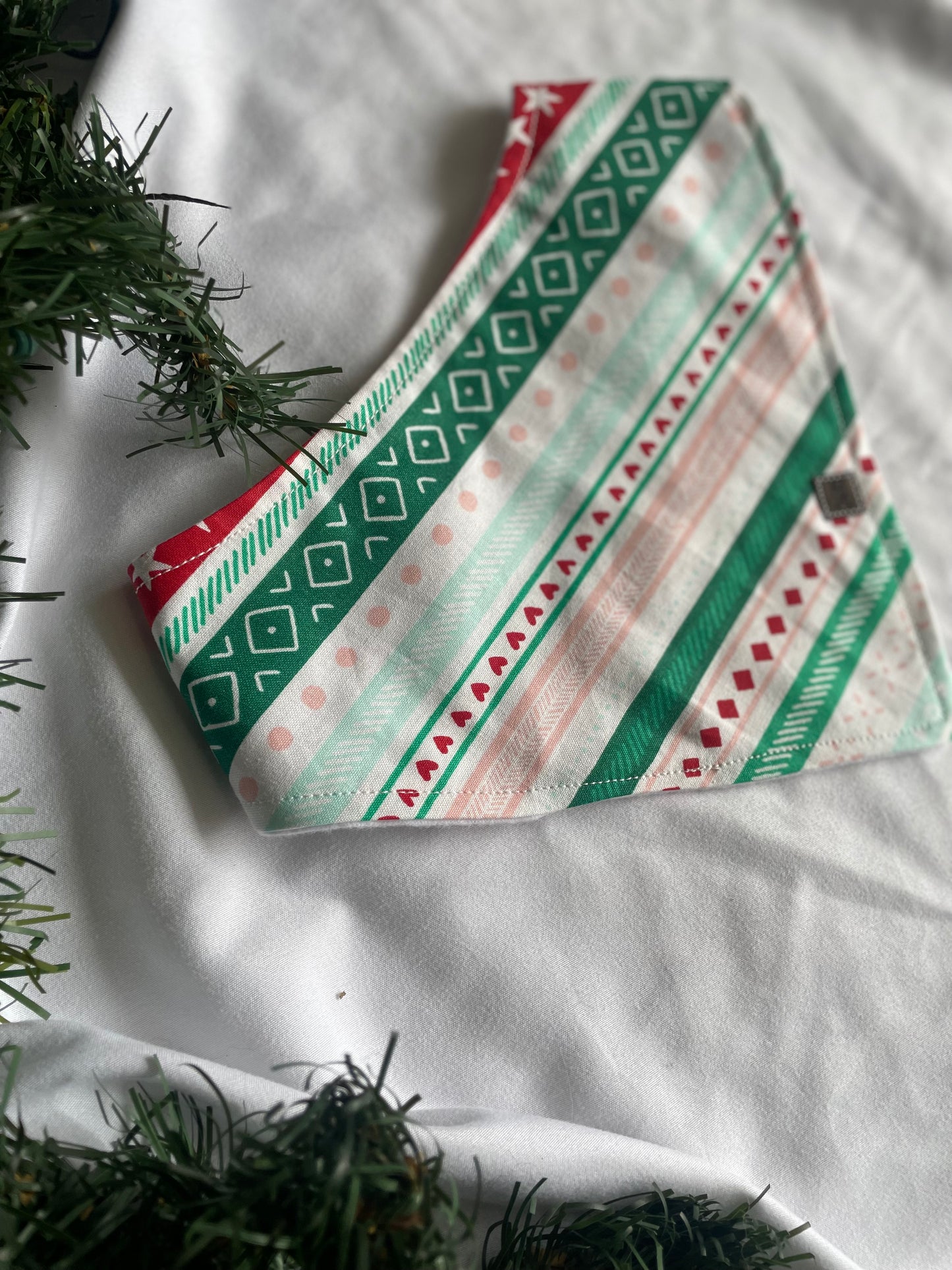 Retro Christmas Bib