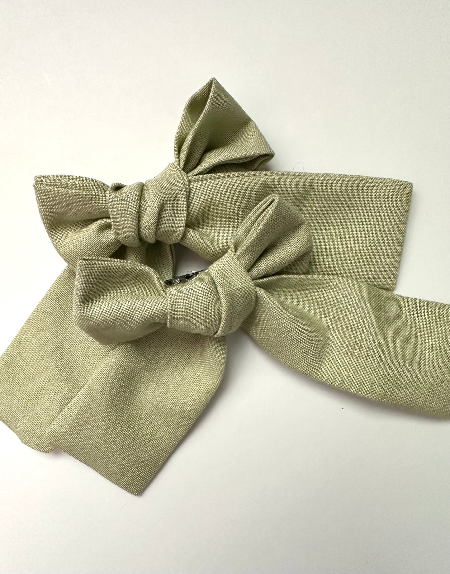 Light Green Twist Bows